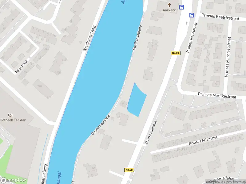 Ambulance met grote spoed naar de Oostkanaalkade in Ter Aar