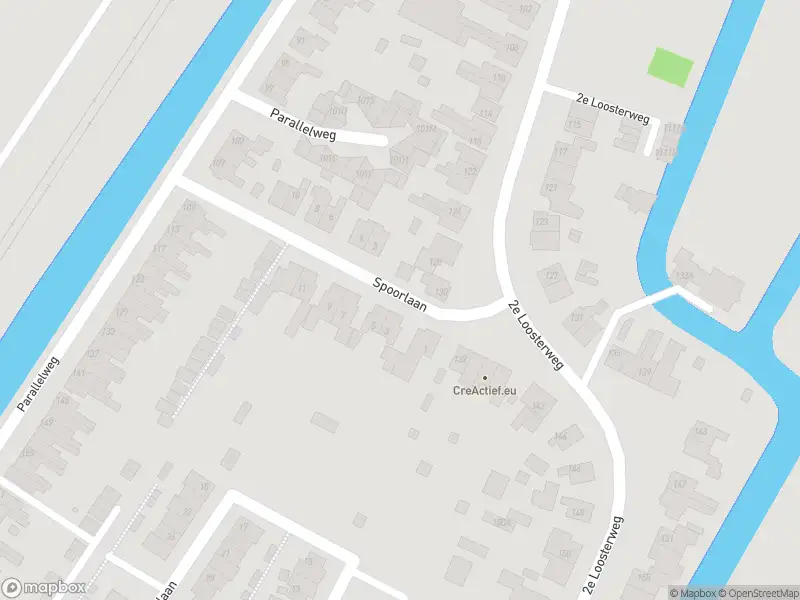 Ambulance met grote spoed naar de Spoorlaan in Hillegom