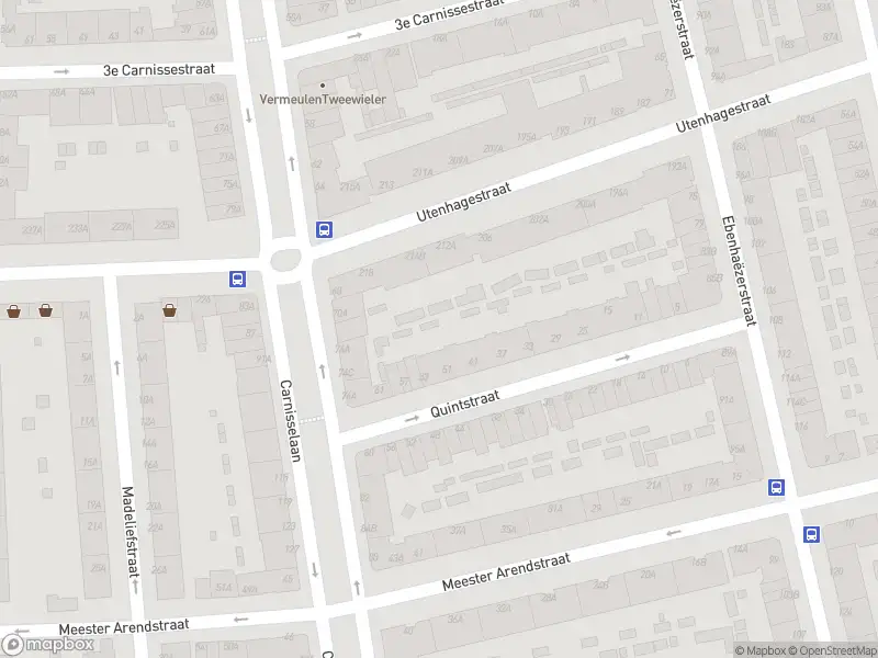 Ambulance met grote spoed naar de Meester Arendstraat in Rotterdam