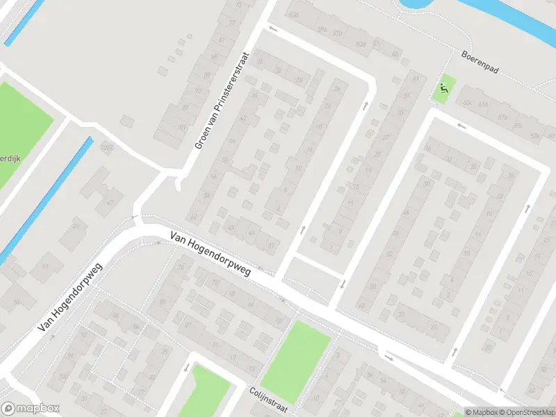 Ambulance met grote spoed naar de Groen van Prinstererstraat in Alblasserdam