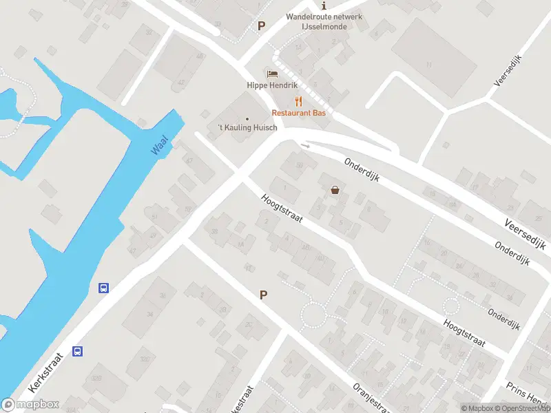 Ambulance met gepaste spoed naar de Hoogtstraat in Hendrik-Ido-Ambacht