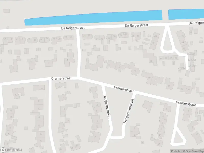 Politie naar de Langestraat in Delden vanwege aanrijding met letsel