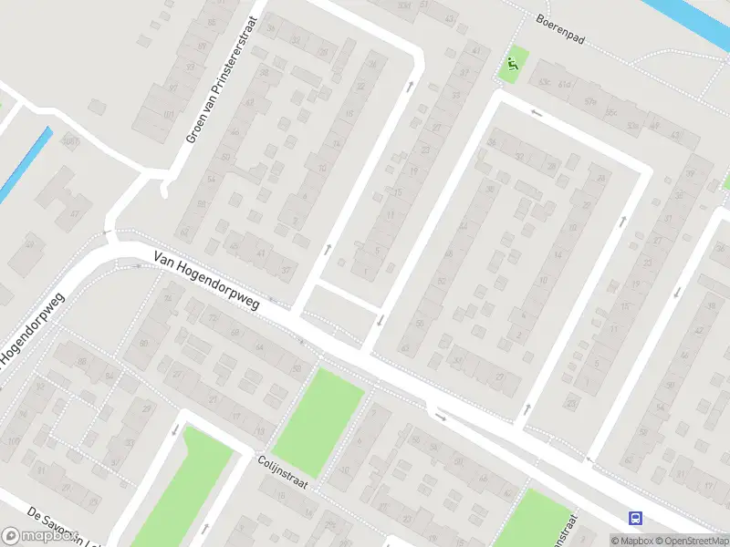 Ambulance met gepaste spoed naar de Groen van Prinstererstraat in Alblasserdam