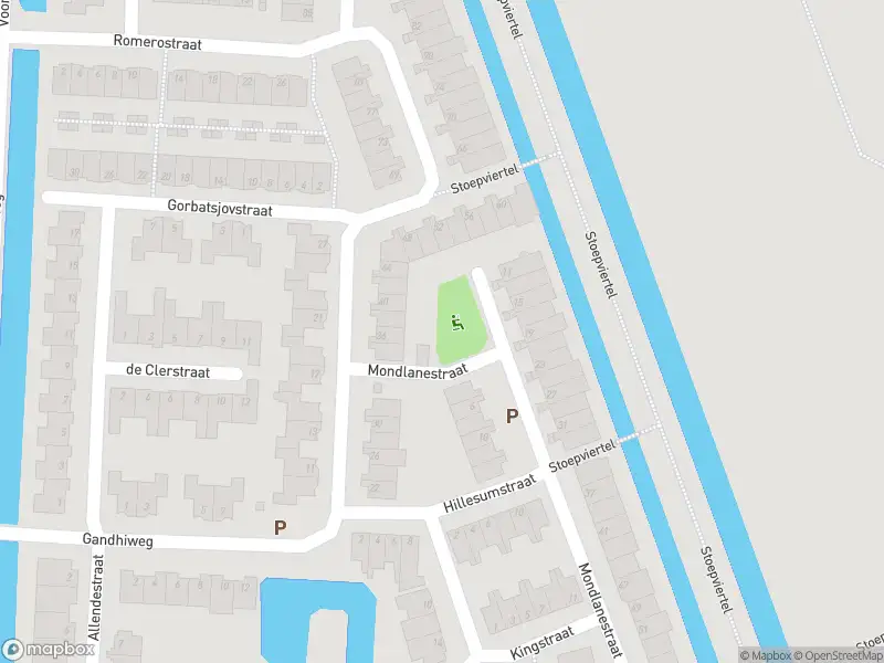 Ambulance met gepaste spoed naar de Mondlanestraat in Gouda