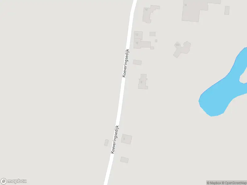 Brandweer met grote spoed naar de Koeveringsedijk in Steenbergen vanwege een buitenbrand