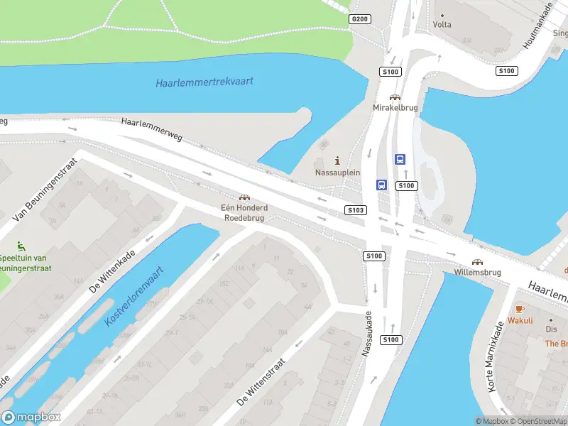 Politie met grote spoed naar de Nassauplein in Amsterdam vanwege schietincident