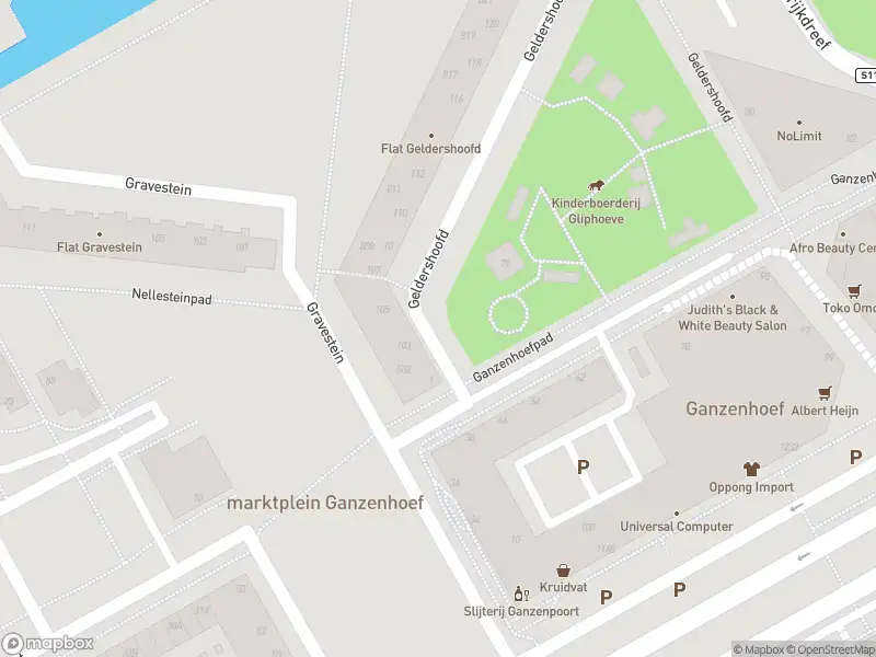 Ambulance met grote spoed naar de Geldershoofd in Amsterdam