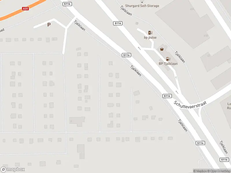 Ambulance met gepaste spoed naar de Tjalklaan in Rotterdam