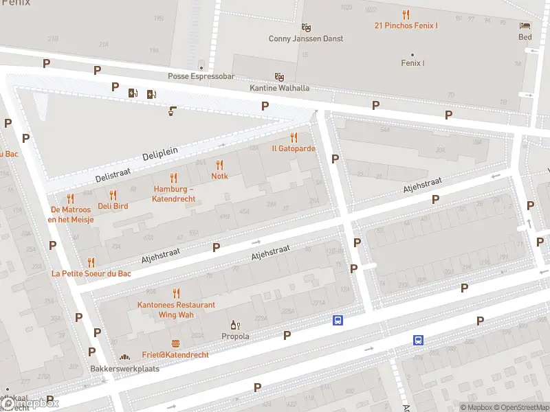 Ambulance met grote spoed naar de Atjehstraat in Rotterdam