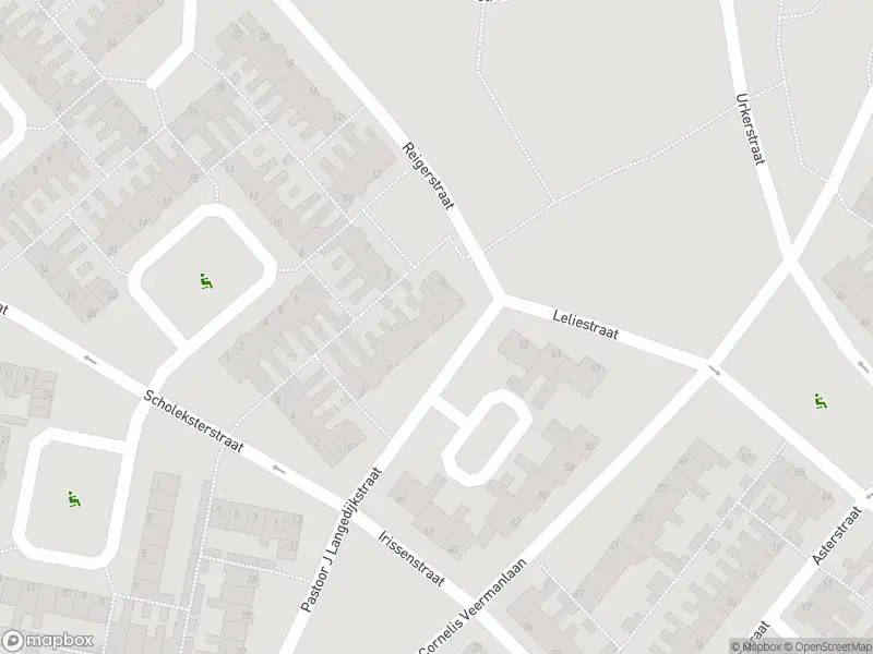 Ambulance met gepaste spoed naar de Pastoor J Langedijkstraat in Volendam