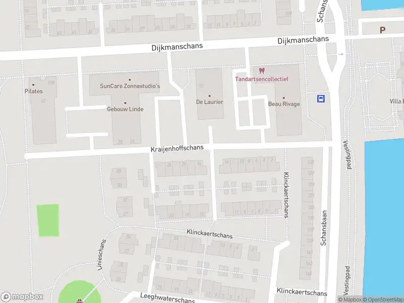 Ambulance met grote spoed naar de Kraijenhoffschans in Zoetermeer