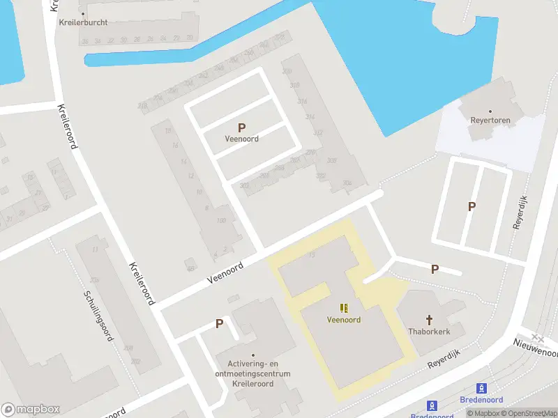 Ambulance met gepaste spoed naar de Veenoord in Rotterdam