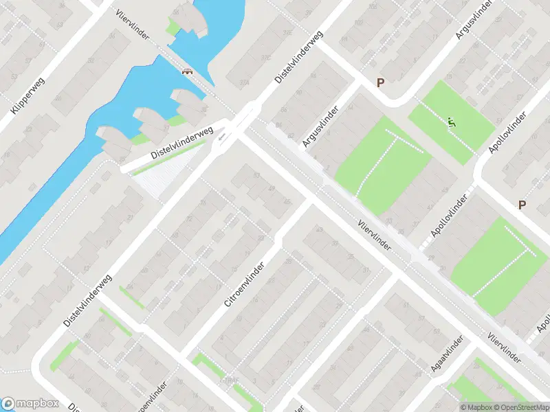 Ambulance met grote spoed naar de Distelvlinderweg in Diemen