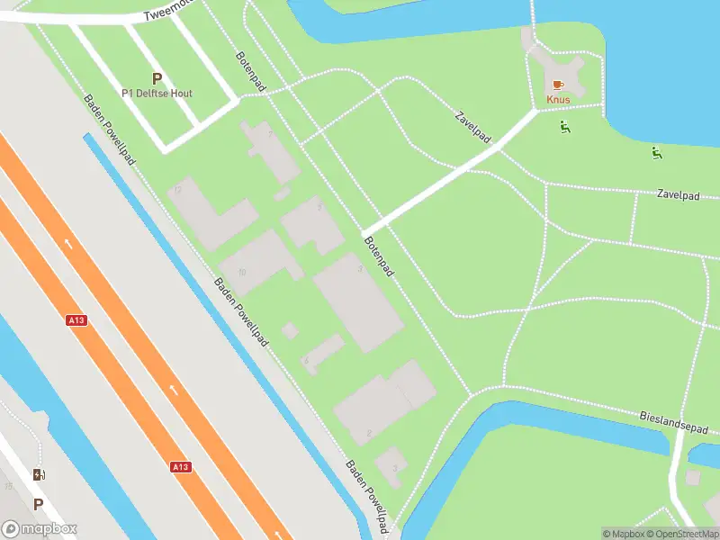 Brandweer met gepaste spoed naar de Botenpad in Delft