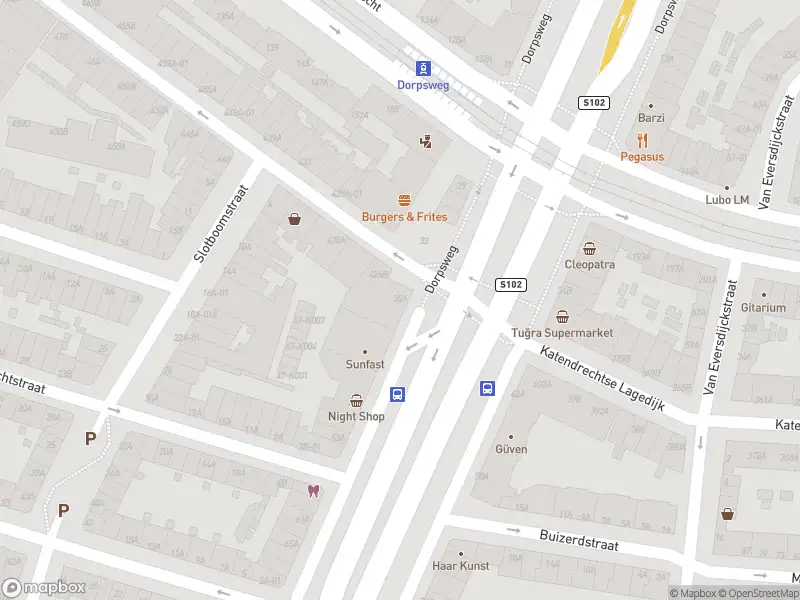 112 melding Ambulance met gepaste spoed naar de Dorpsweg in Rotterdam