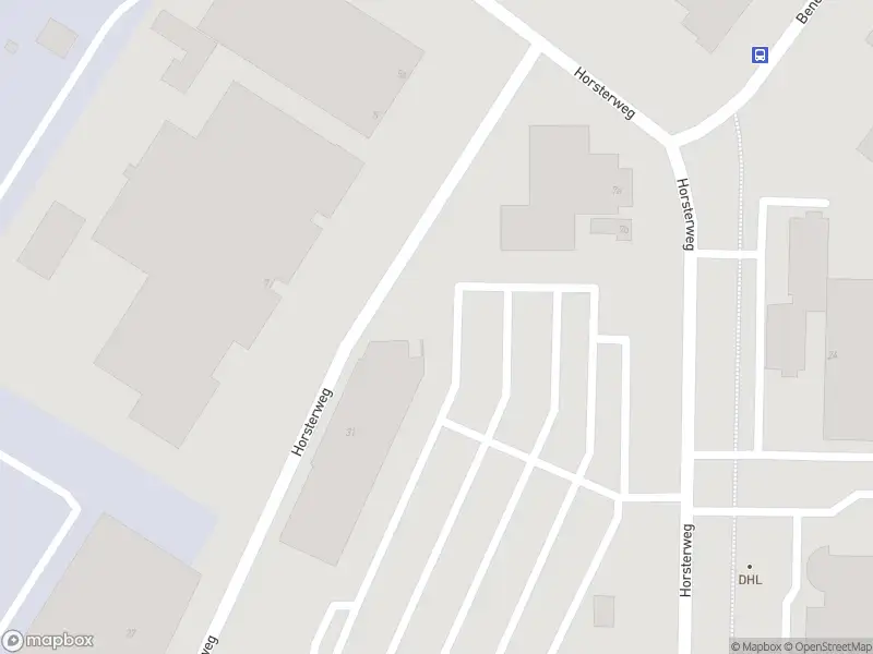 Brandweer met grote spoed naar de Horsterweg in Maastricht-Airport