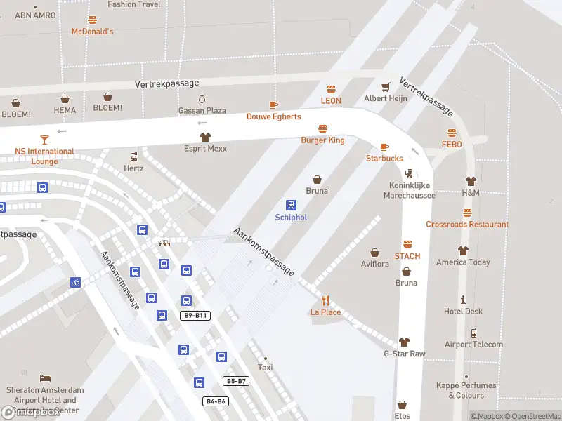 Brandweer met grote spoed naar de Aankomstpassage in Schiphol