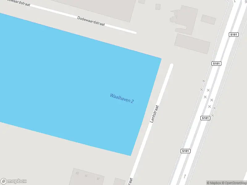 Brandweer met grote spoed naar de Waalhaven O.z. in Rotterdam vanwege personen te water