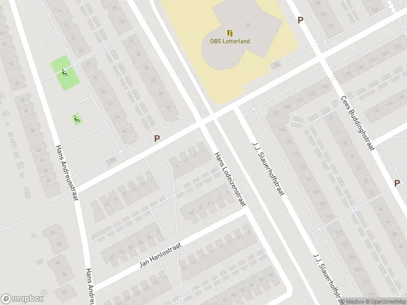 Brandweer met grote spoed naar de Lucebertstraat in Almere vanwege gebouwbrand