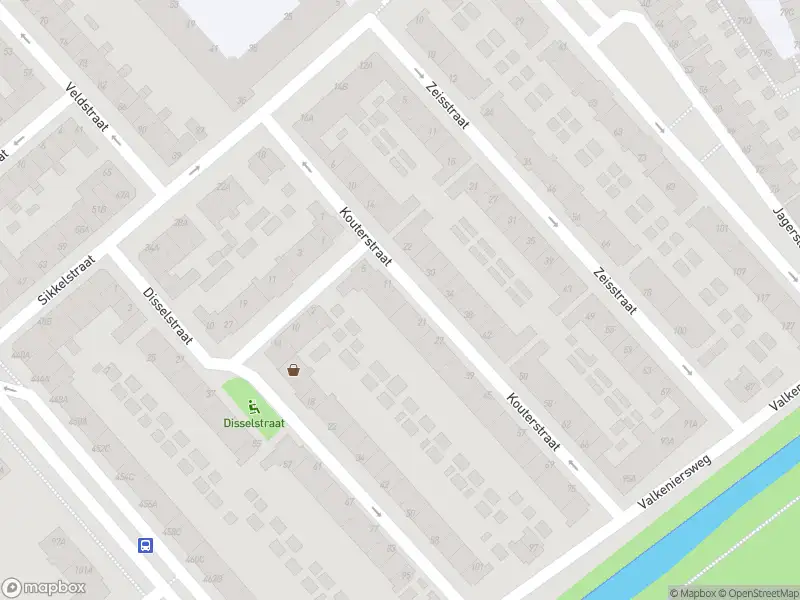Ambulance met gepaste spoed naar de Kouterstraat in Rotterdam
