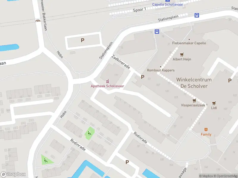 Ambulance met grote spoed naar de Zadkinerade in Capelle aan den IJssel