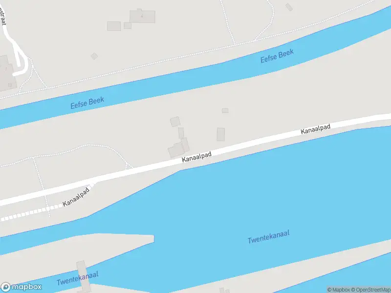 Brandweer met gepaste spoed naar de Kanaalpad in Eefde