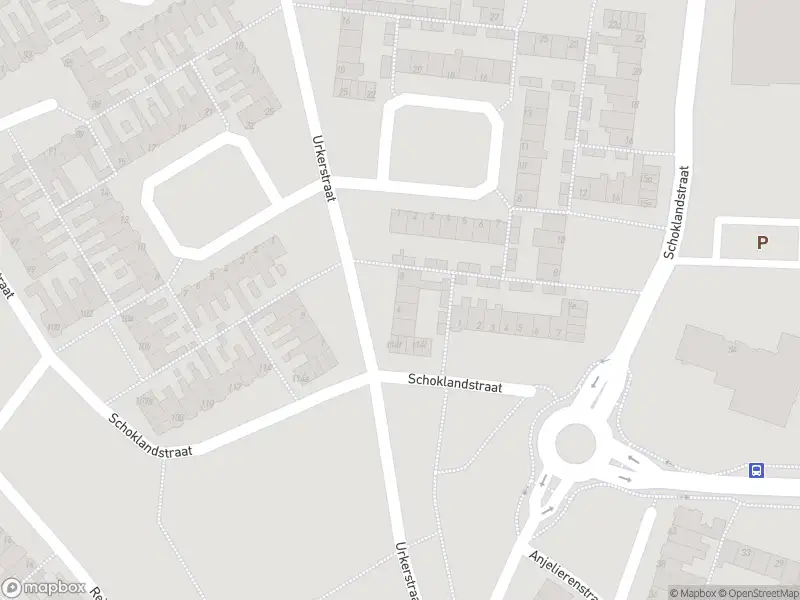 Ambulance met gepaste spoed naar de Schoklandstraat in Volendam