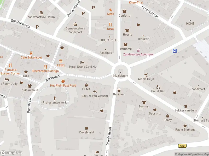 Brandweer met grote spoed naar de Raadhuisplein in Zandvoort vanwege stankoverlast