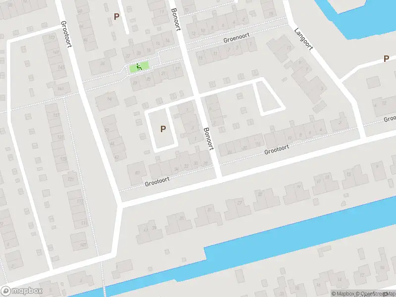 Ambulance met grote spoed naar de Grootoort in Broek op Langedijk