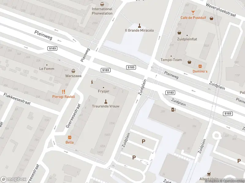 Ambulance met grote spoed naar de Pleinweg in Rotterdam