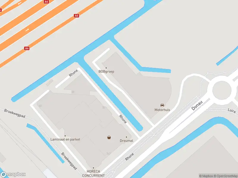 Ambulance met grote spoed naar de Rhone in 's-Gravenhage