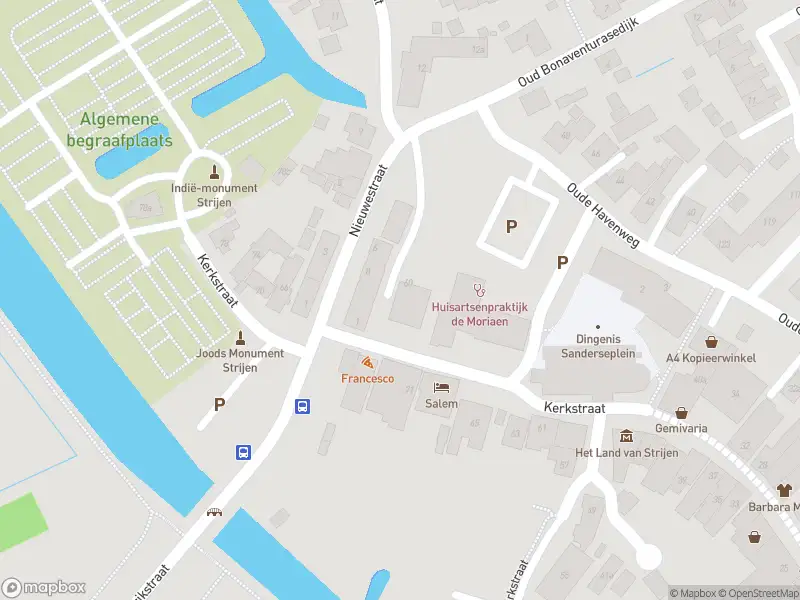 Ambulance met gepaste spoed naar de Kerkstraat in Strijen