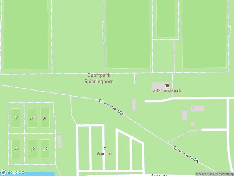 Ambulance met gepaste spoed naar de Sportpark Spieringhorn in Amsterdam