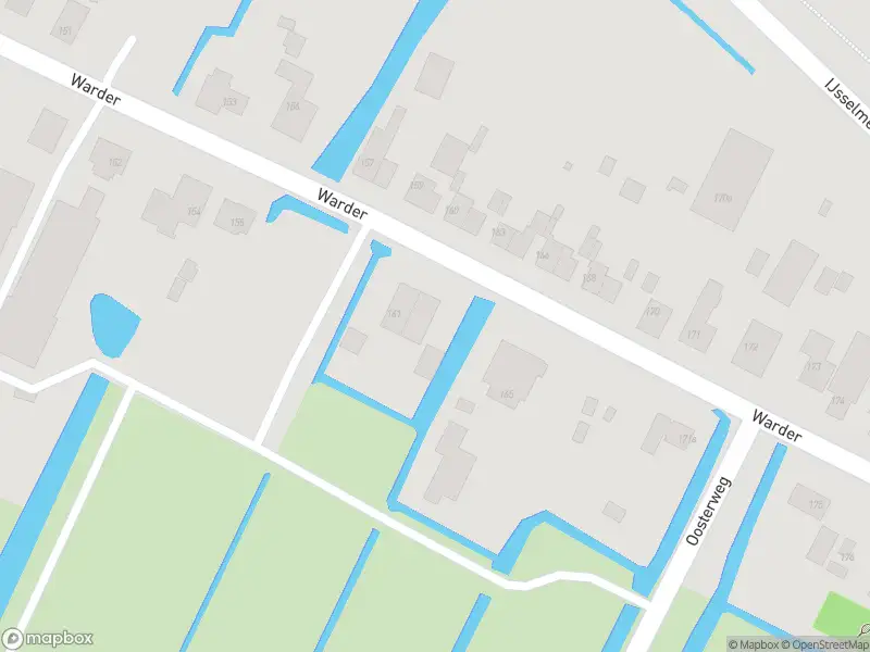 Ambulance met gepaste spoed naar de IJsselmeerdijk in Warder