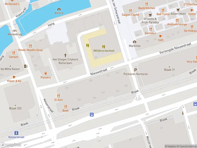 112 melding Ambulance met grote spoed naar de Nieuwstraat in Rotterdam