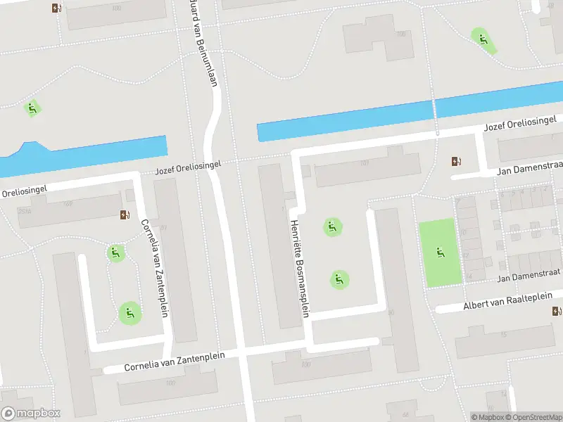 Ambulance met gepaste spoed naar de Henriëtte Bosmansplein in Schiedam