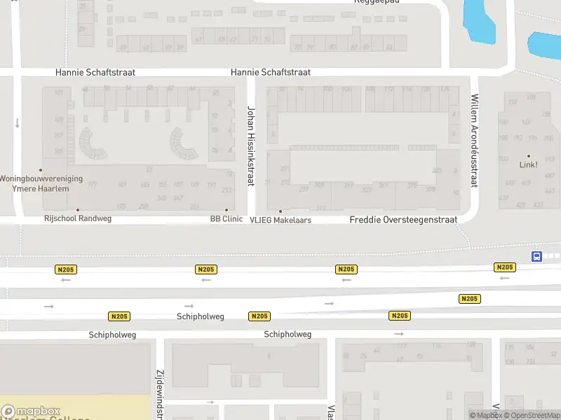 Ambulance met grote spoed naar de Freddie Oversteegenstraat in Haarlem