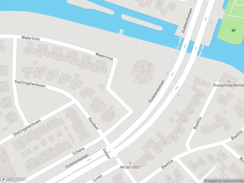 Ambulance met gepaste spoed naar de Waterlinie in Berkel en Rodenrijs