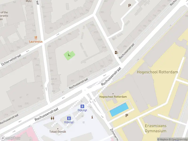 Ambulance met gepaste spoed naar de Rochussenstraat in Rotterdam