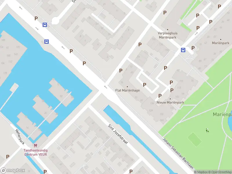 Ambulance met gepaste spoed naar de Veurselaan in Voorburg