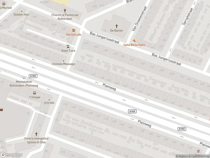 Ambulance met grote spoed naar de Pleinweg in Rotterdam