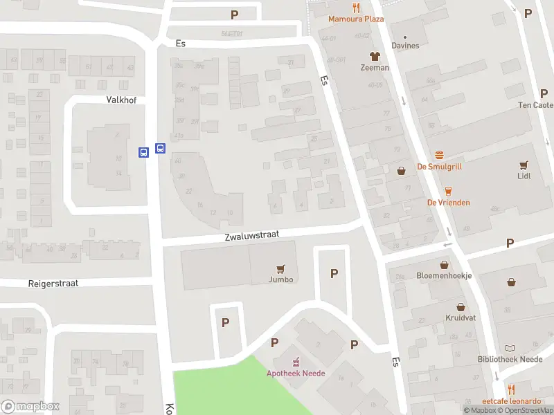 Politie naar de Zwaluwstraat in Neede vanwege aanrijding met letsel