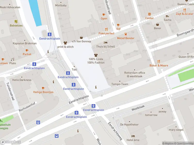 Ambulance met grote spoed naar de Eendrachtsplein in Rotterdam