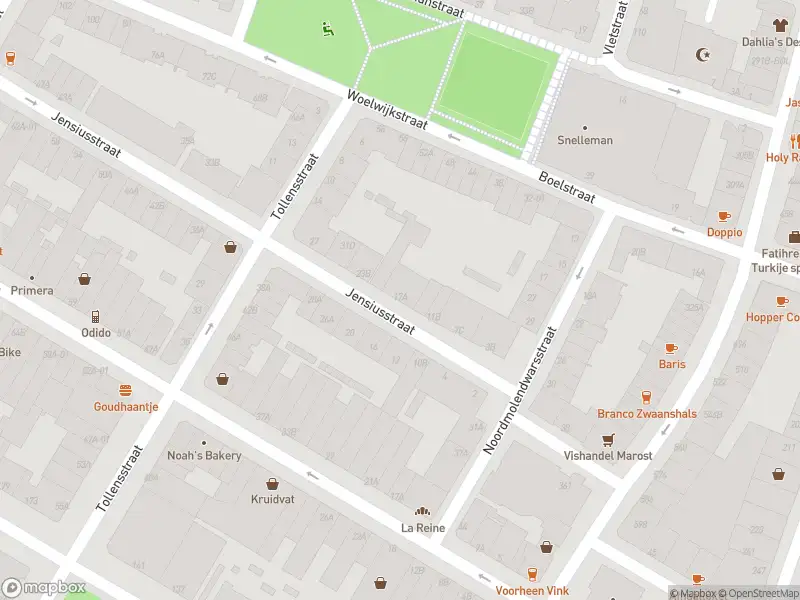 Ambulance met grote spoed naar de Jensiusstraat in Rotterdam
