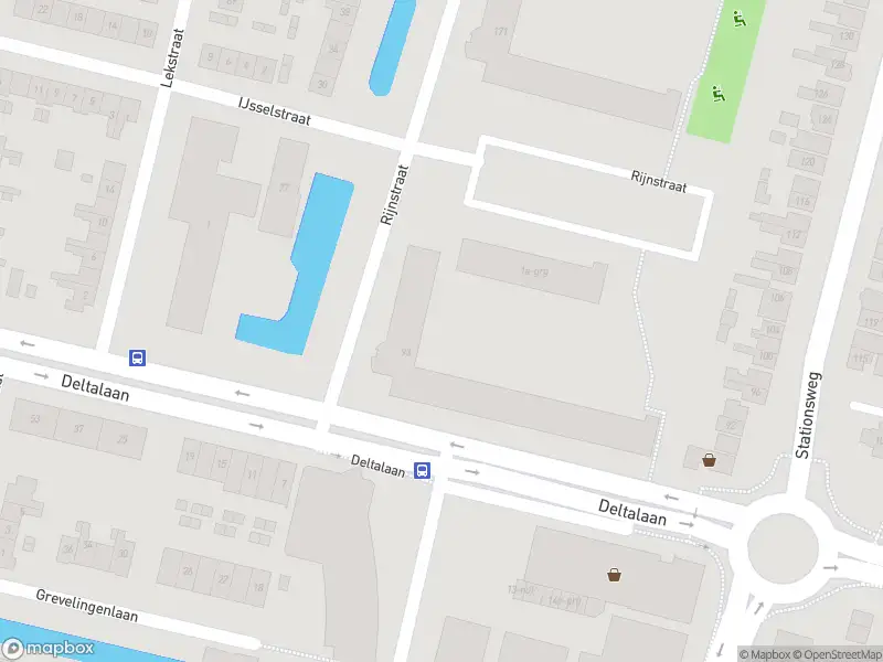 Ambulance met grote spoed naar de Rijnstraat in Sliedrecht