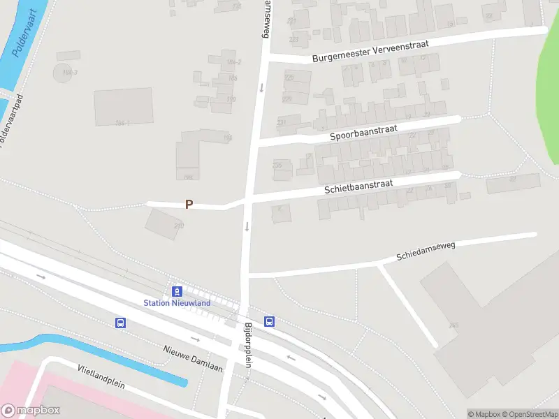 Ambulance met grote spoed naar de Schietbaanstraat in Schiedam