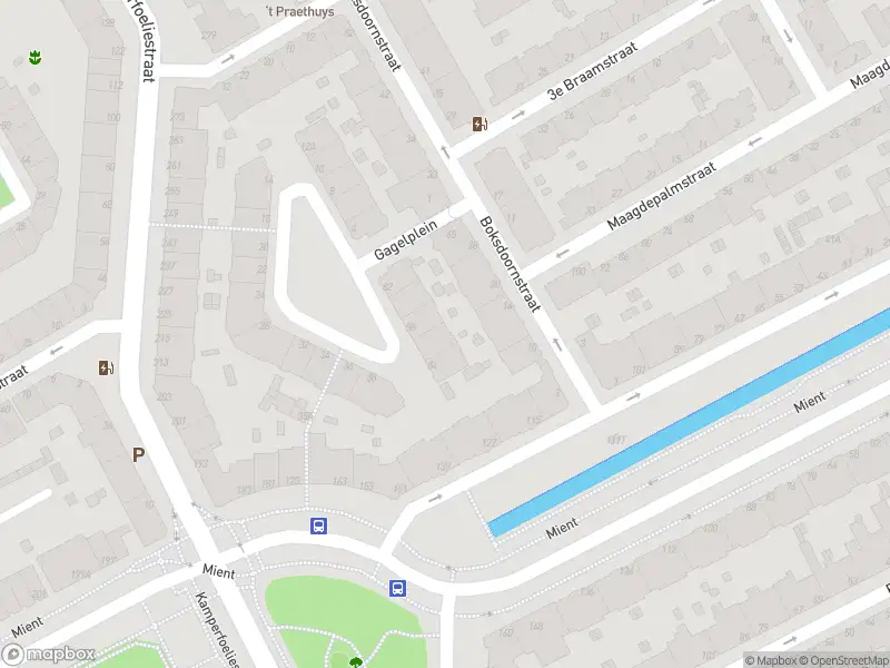 Ambulance met grote spoed naar de Meidoornstraat in 's-Gravenhage