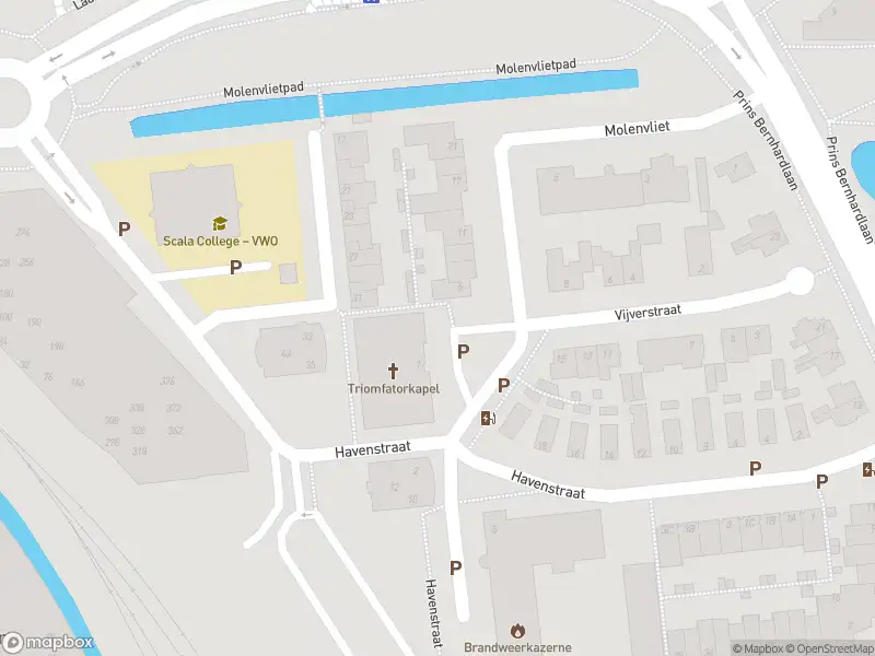 Ambulance met gepaste spoed naar de Molenwerfstraat in Alphen aan den Rijn