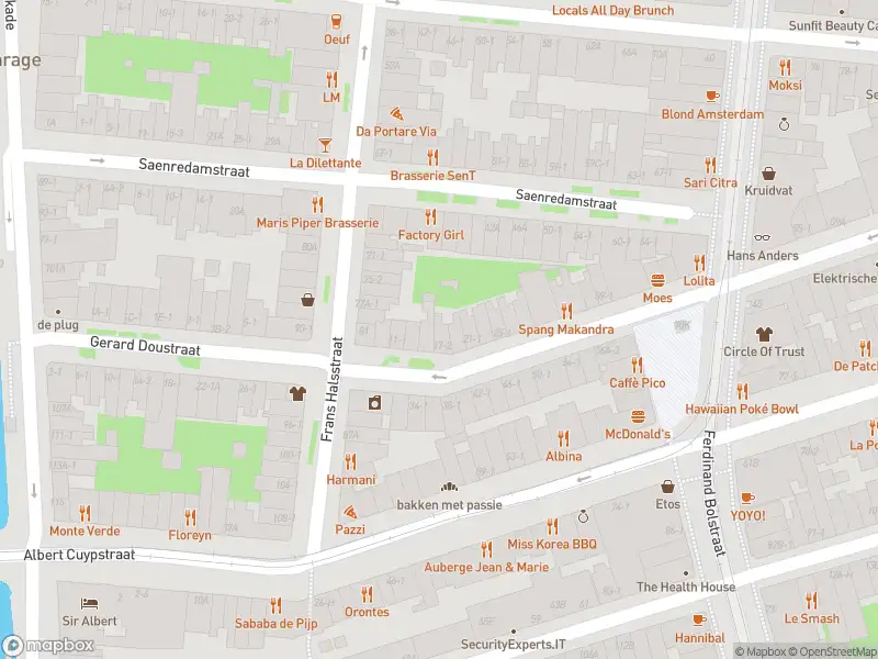 Ambulance met gepaste spoed naar de Smaragdstraat in Amsterdam