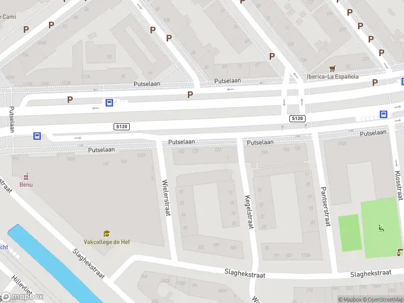 Ambulance met grote spoed naar de Putselaan in Rotterdam